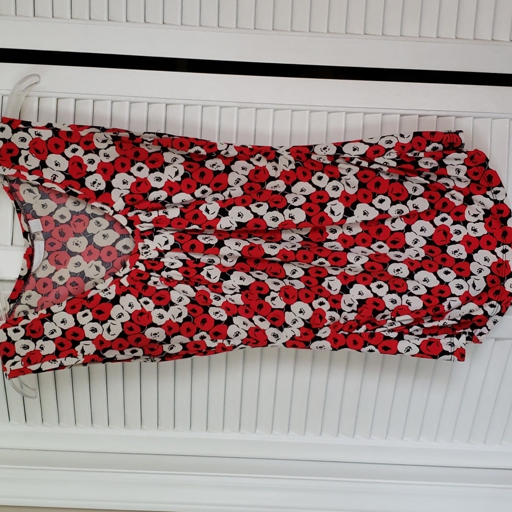 NY&CO top